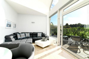 Exklusives Ferienhaus mit Schwimmbad und Sauna